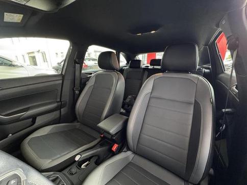 VOLKSWAGEN NIVUS HIGHLINE 1.0 200 TSI FLEX AUT.