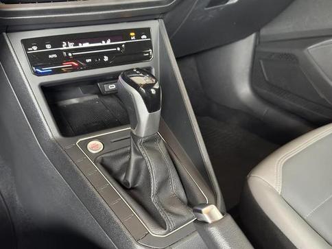 VOLKSWAGEN NIVUS HIGHLINE 1.0 200 TSI FLEX AUT.