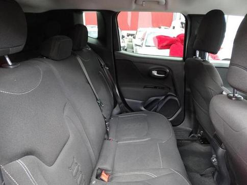 JEEP RENEGADE SPORT T270 1.3 TB 4X2 FLEX AUT.