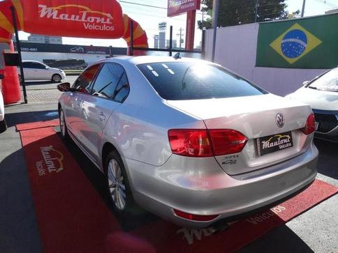 VOLKSWAGEN JETTA 2.0