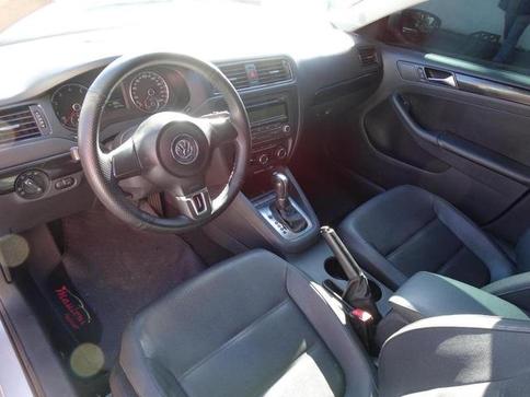 VOLKSWAGEN JETTA 2.0