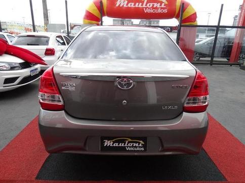 TOYOTA ETIOS 1.5 XLS SEDAN 16V FLEX 4P AUTOMATICO