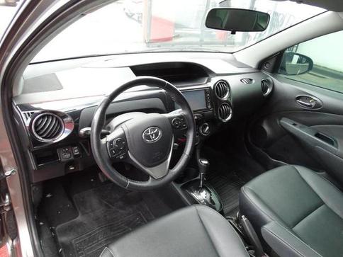 TOYOTA ETIOS 1.5 XLS SEDAN 16V FLEX 4P AUTOMATICO