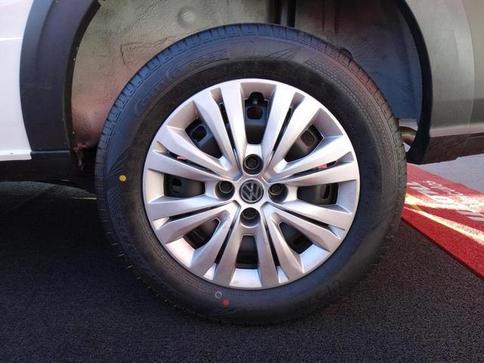 VOLKSWAGEN SAVEIRO CS RB MPI
