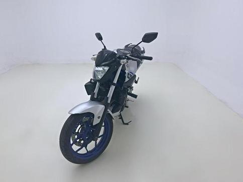 YAMAHA MT-03