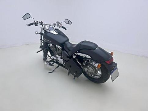 HONDA SHADOW 750