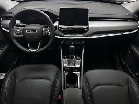 JEEP COMPASS LONGITUDE T270 TURBO FLEX AUT.