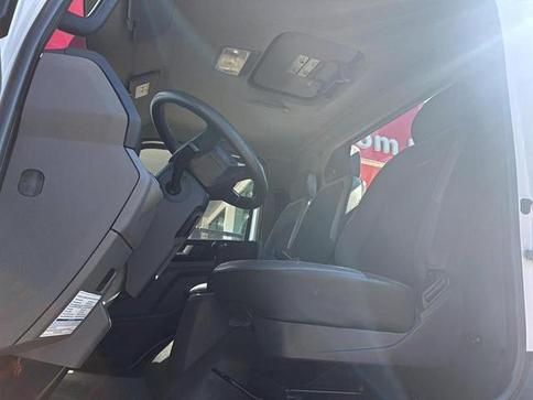 VOLKSWAGEN DELIVERY EXPRESS 2P (DIESEL)(E5)