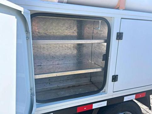 VOLKSWAGEN DELIVERY EXPRESS 2P (DIESEL)(E5)