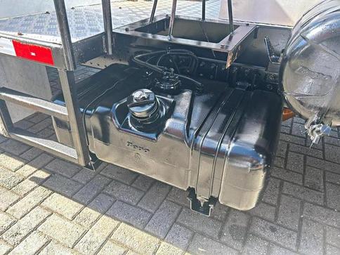 VOLKSWAGEN DELIVERY EXPRESS 2P (DIESEL)(E5)