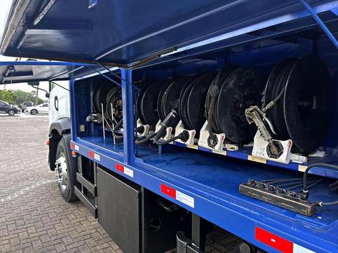 VOLKSWAGEN 17-190 E CONSTELLATION 2P (DIESEL)(E5)