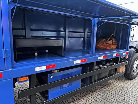 VOLKSWAGEN 17-190 E CONSTELLATION 2P (DIESEL)(E5)