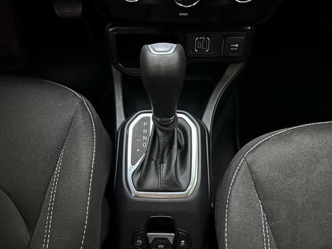 JEEP RENEGADE SPORT T270 1.3 TB 4X2 FLEX AUT.