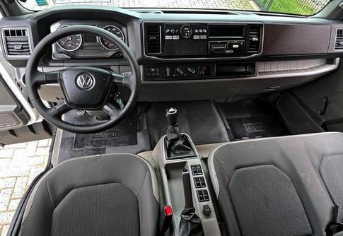 VOLKSWAGEN 6-160 DELIVERY TREND