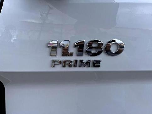 VOLKSWAGEN 11-180 DELIVERY PRIME