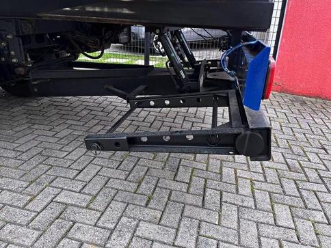 VOLKSWAGEN 11-180 DELIVERY PRIME