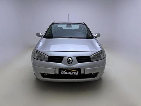 RENAULT MEGANE SEDAN DYNAMIQUE 1.6 16V(HI-FLEX) 4P