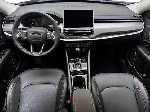 JEEP COMPASS LONG. T270 1.3 TB 4X2 FLEX AUT.