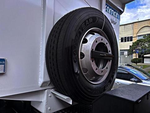 MERCEDES-BENZ ATEGO 1719