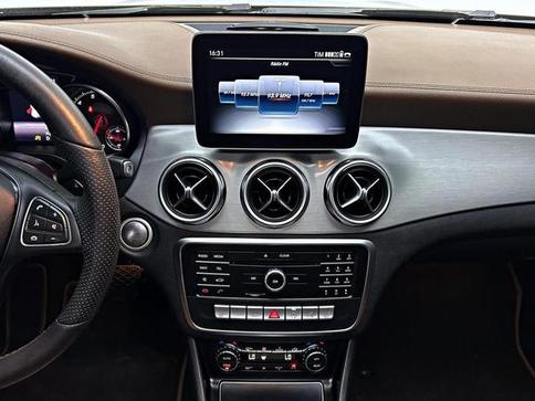 MERCEDES-BENZ GLA 200 1.6 CGI ENDURO 16V TURBO