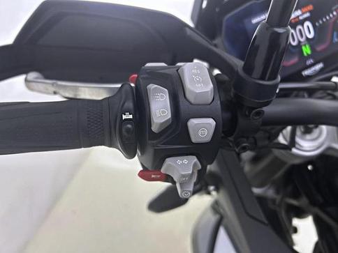 TRIUMPH TIGER 900 GT PRO