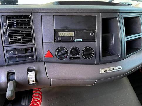 VOLKSWAGEN 24-280 E CONSTEL. 6X2 2P (DIESEL)(E5)