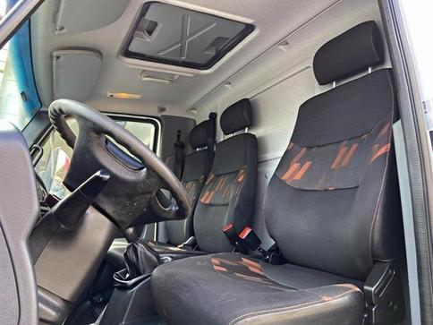 MERCEDES-BENZ ACCELO 815