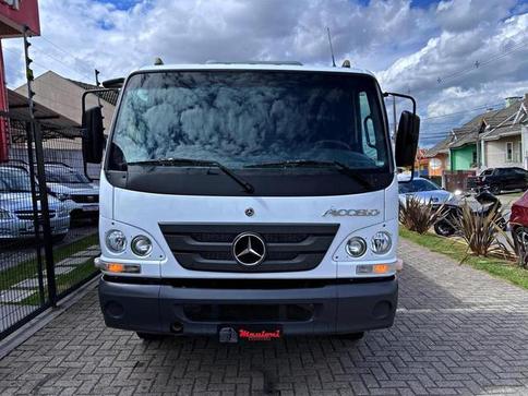MERCEDES-BENZ ACCELO 815