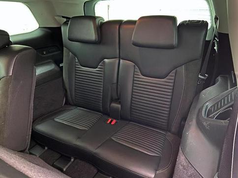 JEEP COMMANDER LIMITED T270 1.3 TB FLEX AUT