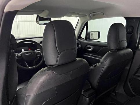 JEEP RENEGADE LONGITUDE T270 1.3 TB 4X2 FLEX AUT
