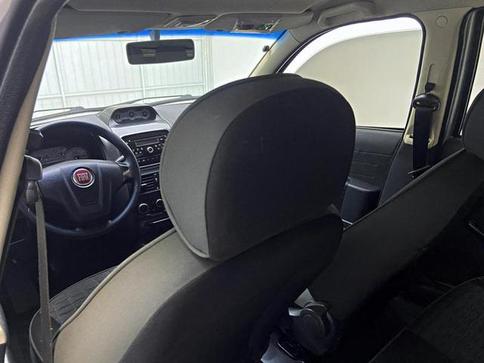 FIAT PALIO WEEKEND 1.8 ADVENTURE LOCKER 8V 4P