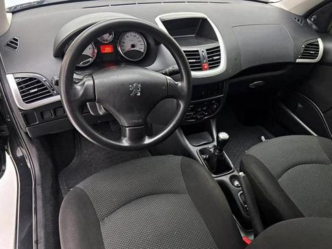 PEUGEOT 207 SEDAN PASSION XR 1.4 8V FLEX 4P