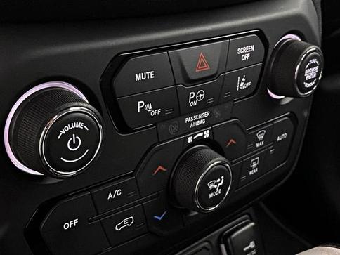 JEEP RENEGADE S T270 1.3 TB 4X4 FLEX AUT