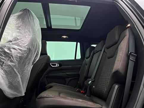 JEEP COMMANDER OVERLAND T270 1.3 TB FLEX AUT