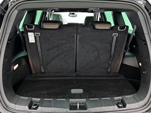 JEEP COMMANDER OVERLAND T270 1.3 TB FLEX AUT