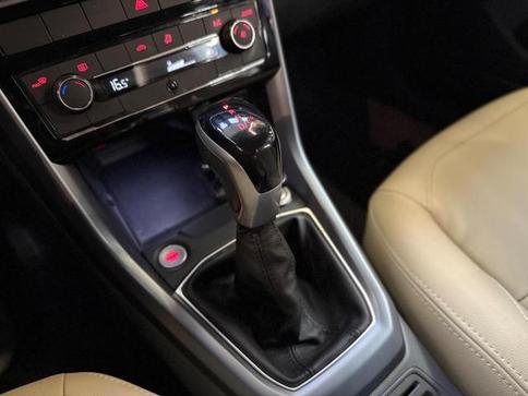 VOLKSWAGEN T CROSS CL TSI AD