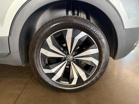 VOLKSWAGEN T CROSS CL TSI AD