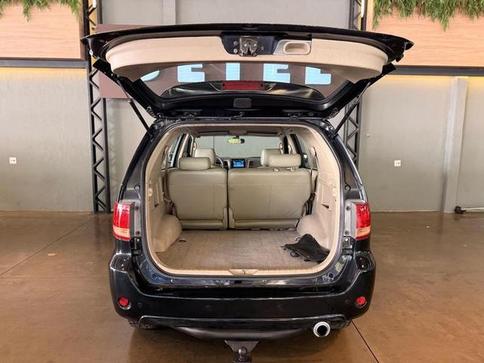 TOYOTA HILUXSW4 SRV4X4