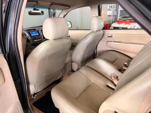 TOYOTA HILUXSW4 SRV4X4