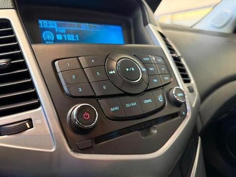 CHEVROLET CRUZE LT HB