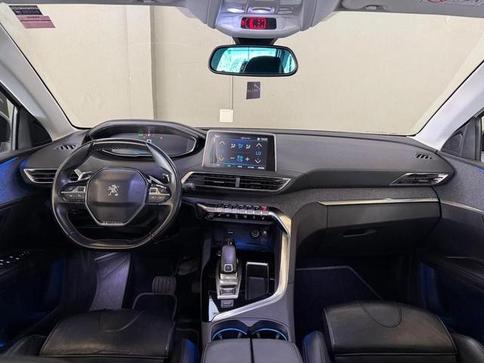 PEUGEOT 5008 GRIFFE AT