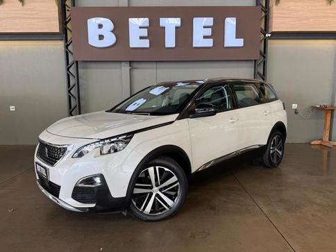 PEUGEOT 5008 GRIFFE AT