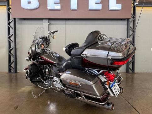 HARLEY-DAVIDSON CVO LIMITED FLHTKSE