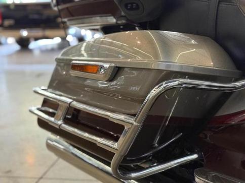 HARLEY-DAVIDSON CVO LIMITED FLHTKSE