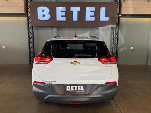 CHEVROLET TRACKER T A