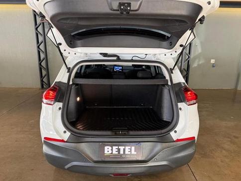 CHEVROLET TRACKER T A