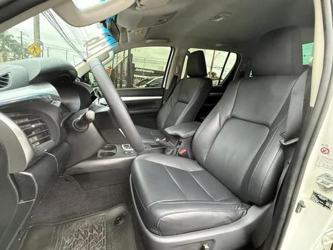 TOYOTA HILUX 2.8 SRX 4X4 2.8 TDI 16V DIESEL AUT