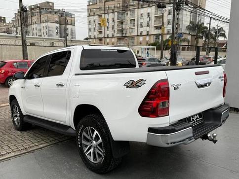 TOYOTA HILUX 2.8 SRX 4X4 2.8 TDI 16V DIESEL AUT