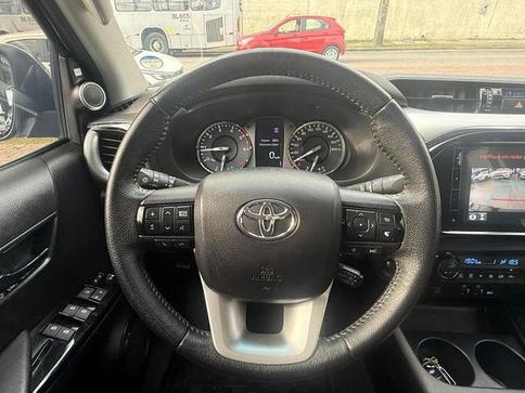 TOYOTA HILUX 2.8 SRX 4X4 2.8 TDI 16V DIESEL AUT