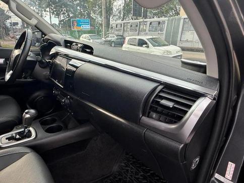 TOYOTA HILUX 2.8 SRX 4X4 2.8 TDI 16V DIESEL AUT